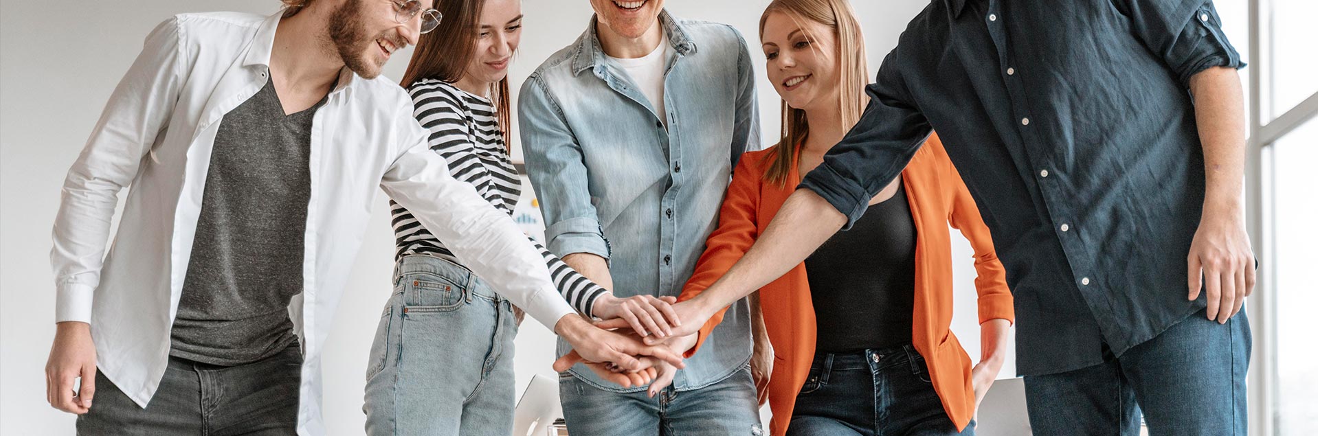 罗梅罗推搡,科尔维尔险,起冲突,万博manbetx体育平台,万博体育官网,万博体育app下载,ManBetX,SPORTS